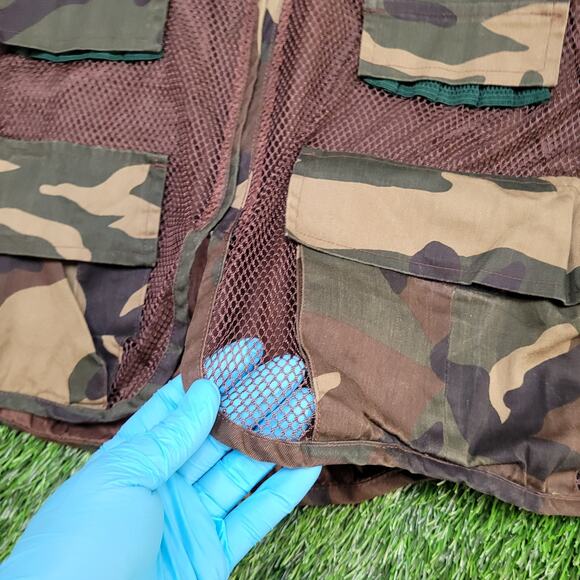 North West Territory Woodland Camo Hunting Fishing Vest Mens XL Game Bag - Picture 2 of 8